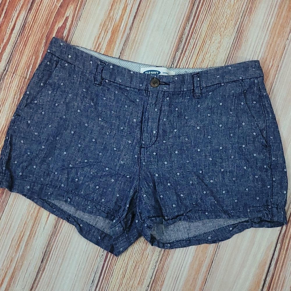OLD Navy polka dot Chambray everyday shorts